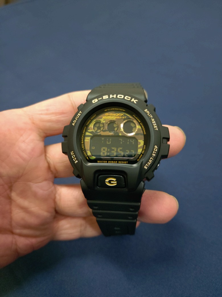 開箱：G-SHOCK 黑金迷彩 DW-6900CF