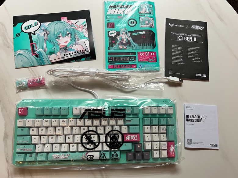 [輕開箱] TUF 初音聯名週邊大全套