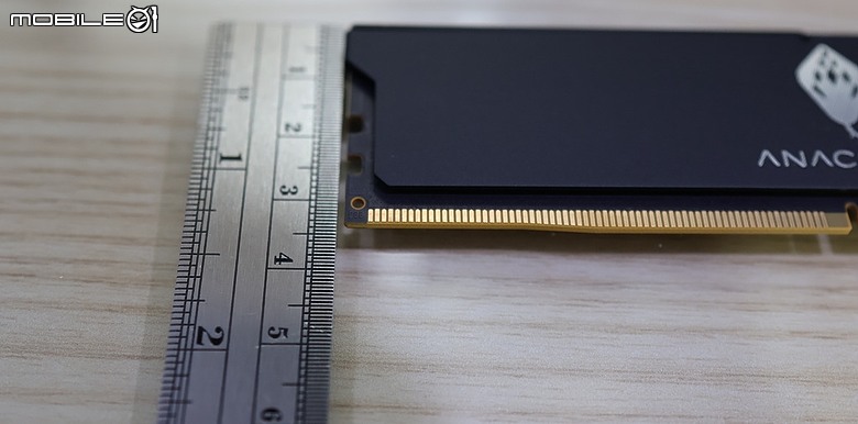 點我看大圖 ANACOMDA 巨蟒黑王蛇 DDR5-6400 10th 紀念版