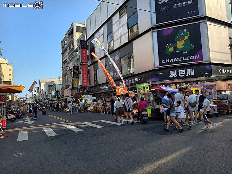 嘉義市立美術館、嘉義文化創意產業園區、嘉義城隍廟、嘉義市郵便局、文化路夜市，外掛美味可口的林聰明沙鍋魚頭、還有繁花似錦的臺南白河蓮花公園 — 2026 端午連假次日遊