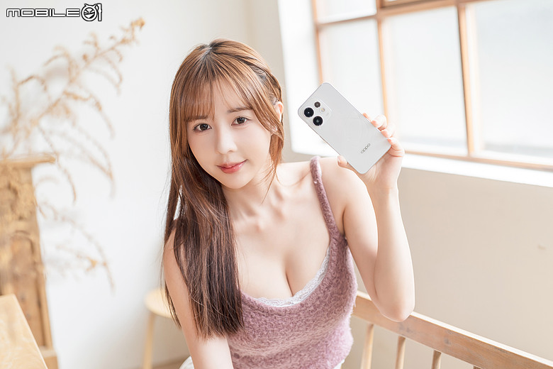 點我看大圖 OPPO Reno16 5G|動態照片創意升級,電子泡泡鏡打造潮拍新體驗!