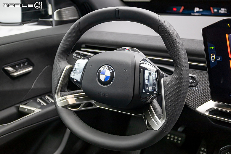 BMW iX3 上市前實拍|帶領品牌邁入新紀元的純電大作!