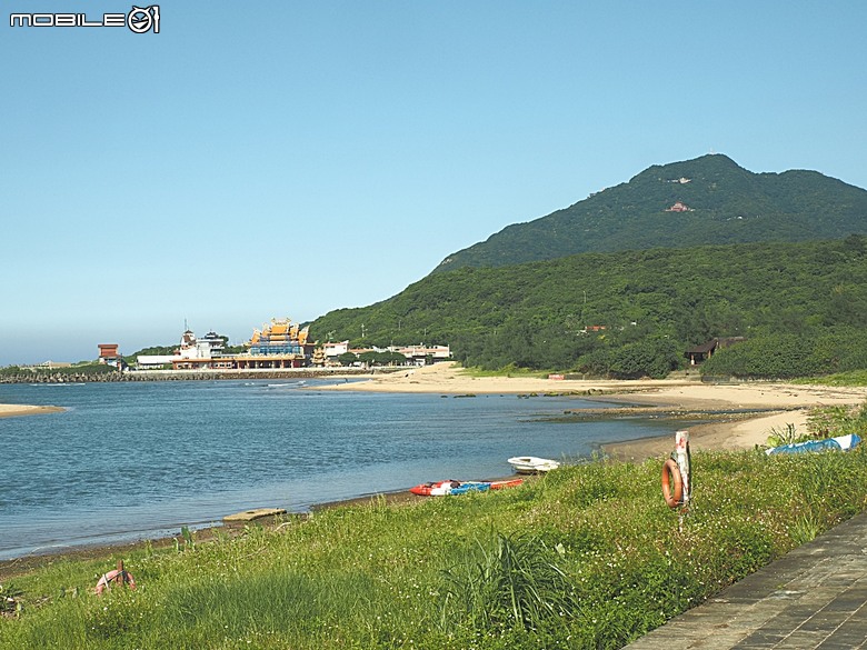 沙灘皮克敏探索之新北市篇 — 萬里海水浴場、金山中角、貢寮福隆海水浴場、石門白沙灣、三芝淺水灣、淡水沙崙、淡江大橋,還有Bossa Nova巴莎諾瓦海景餐廳與依海廚房之吃吃喝喝