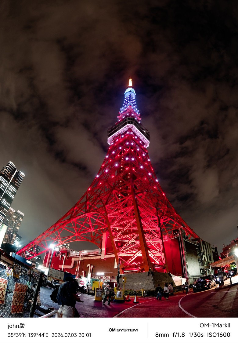 再看一次東京第一日(清澄庭園、藍瓶咖啡、OMSYSTEM PLAZA、炸牛排元村、東京鐵塔)(OM SYSTEM OM-1II、OM-3、OM-5II、TG-7)