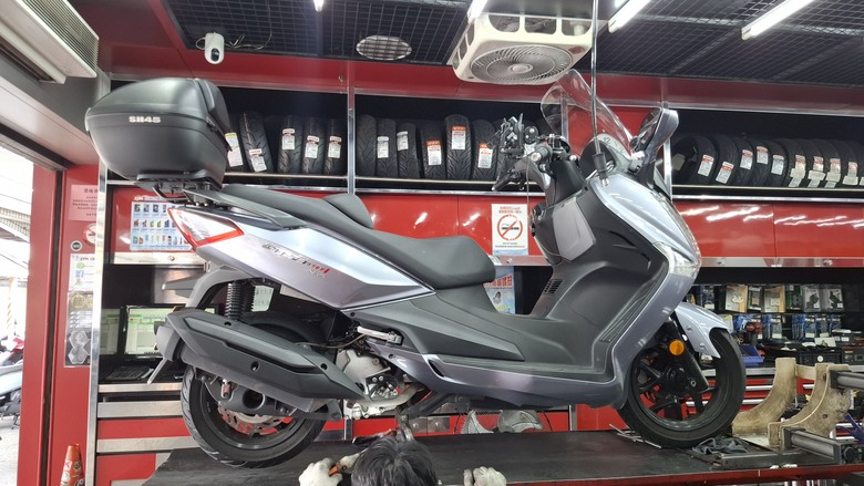 SYM GTS300i 水泵漏水維修紀錄 & 傳動整理