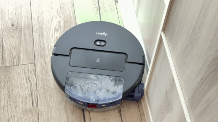 【實測】懂你的潔癖！Dyson Spot+Scrub&trade; Ai 掃拖機器人：拯救赤腳強迫症