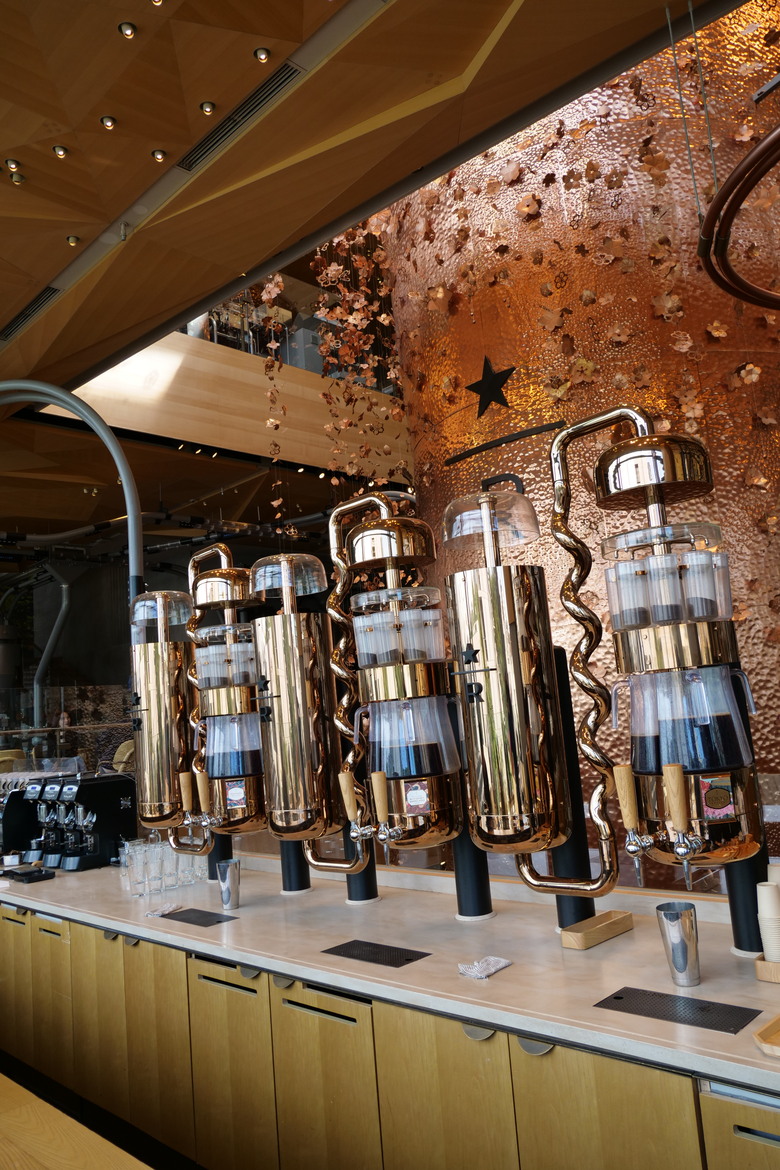 中目黑 STARBUCKS RESERVE(R) ROASTERY TOKYO