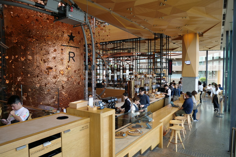 中目黑 STARBUCKS RESERVE(R) ROASTERY TOKYO