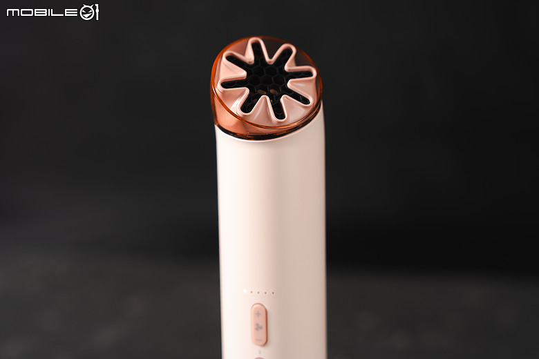 Dyson HushJet Mini Cool 開箱實測|無扇葉手持風扇真能成為夏天隨身降溫神器嗎?