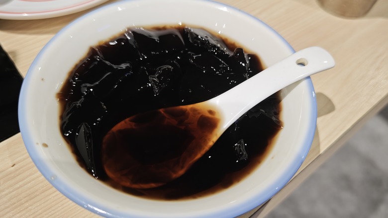 (令人非常失望的)桃園藝文特區老吳商行個人鍋物