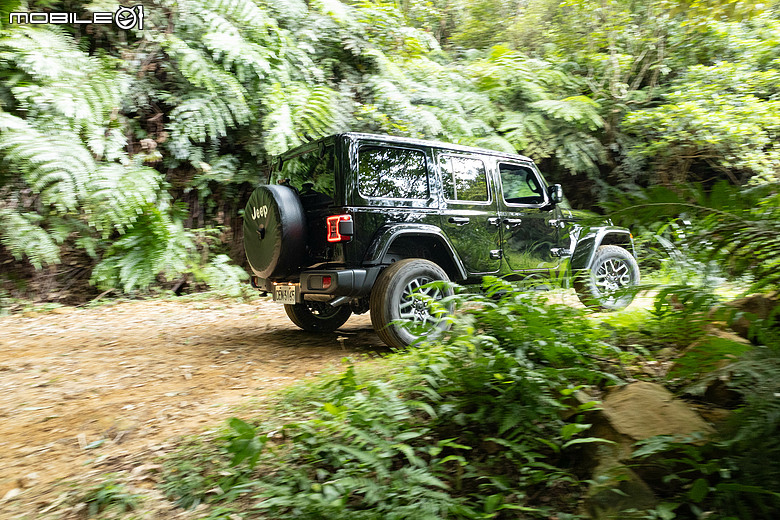 Jeep Wrangler Rubicon/Sahara 試駕｜歷經考驗的越野實力，帶你勇闖世界的每個角落！