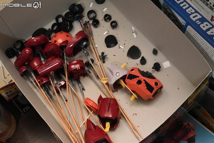 [模型製作記]MG 1/100 夏亞專用茲寇克 MSM-07S Z'Gok