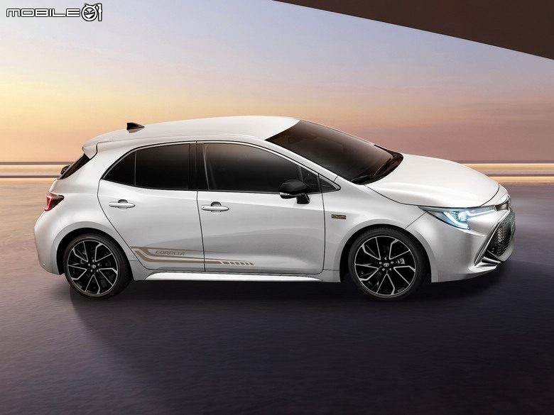 Toyota Corolla Sport 60週年特仕車正式上市｜身擁專屬車貼、建議售價96.9萬元