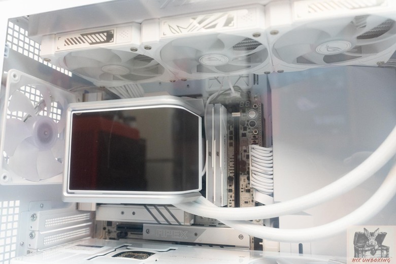 冷冽的雙颶風 COUGAR MX600 MAX機殼