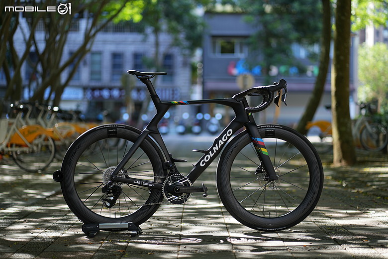 [開箱] 真的滿帥的 COLNAGO Y1RS