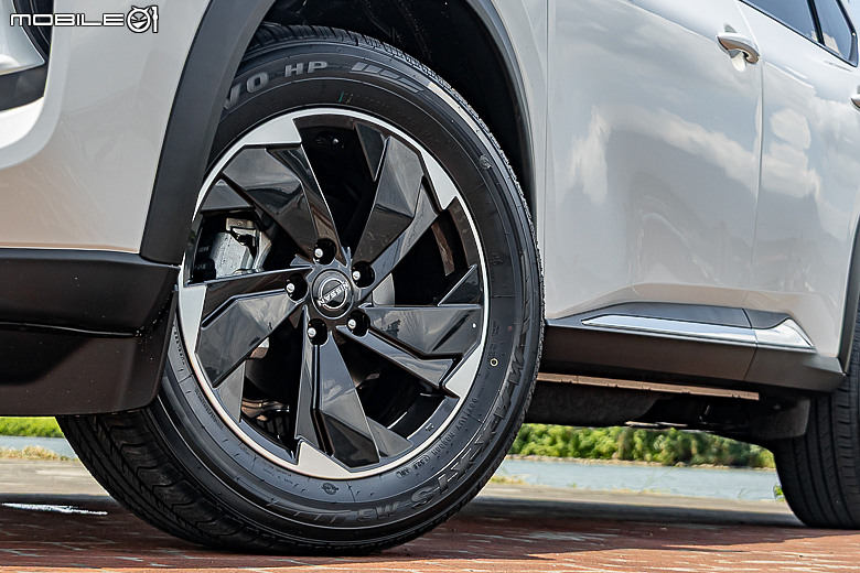 Nissan 小改款 X-Trail 試駕報導｜重點配備補強，精緻和風取勝！