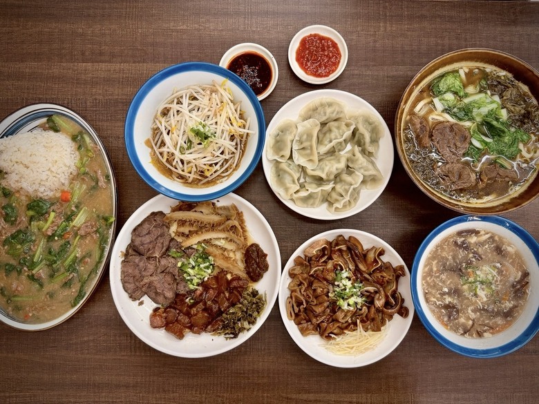 【食記】雲林美食推薦|牛三寶滷味拼盤是隱藏主場,牛腱滷透、牛筋軟Q、牛肚留蜂巢紋,一盤三種口感