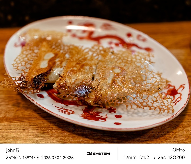 點我看大圖 再看一次東京第二日(川越(小江戶)、西櫻亭-川越店、米飛兔 MIFFY KITCHEN & BAKERY川越店、冰川神社、小川菊-鰻魚飯、新宿街頭貓咪、清州橋下、焼き豚ラーメン 東煌)(OM SYSTEM OM-1II、OM-3、OM-5II、TG-7)
