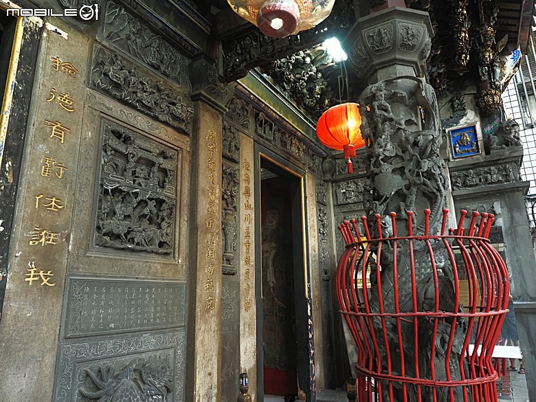 嘉義市立美術館、嘉義文化創意產業園區、嘉義城隍廟、嘉義市郵便局、文化路夜市，外掛美味可口的林聰明沙鍋魚頭、還有繁花似錦的臺南白河蓮花公園 — 2026 端午連假次日遊