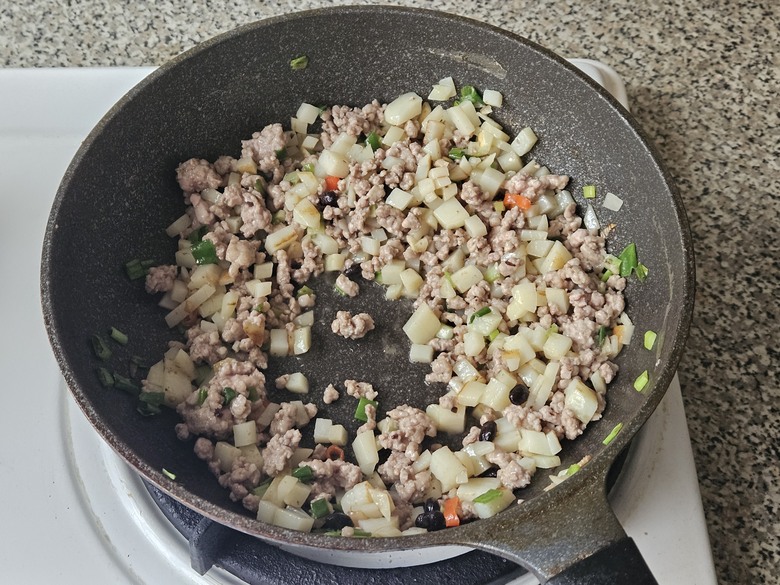 馬鈴薯炒絞肉