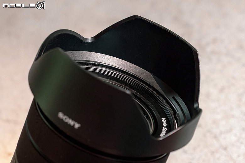 Sony Cyber-shot DSC-RX10M5 評測報告|注入 α 靈魂、一機走天下的長焦怪獸!