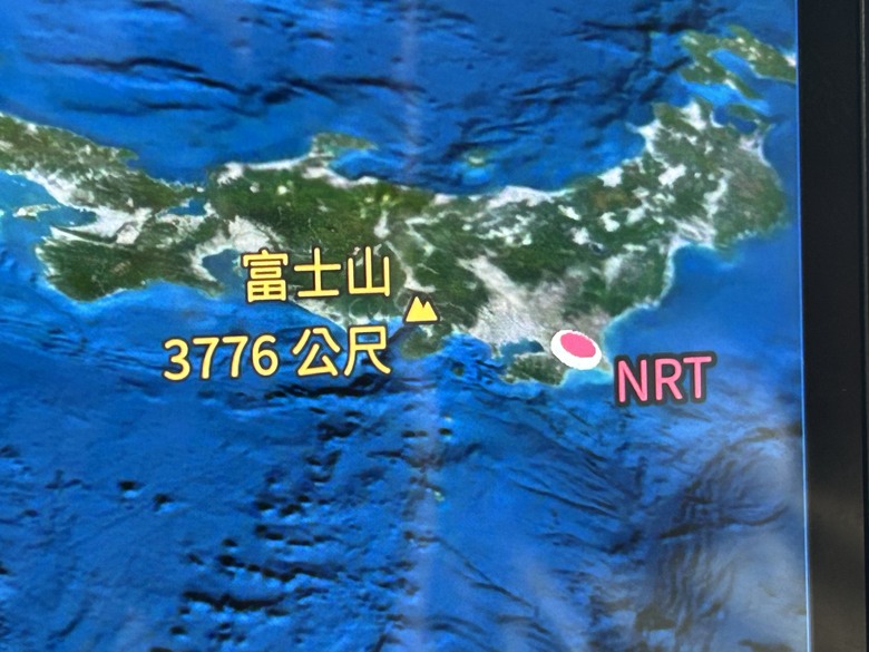 擱一擺雨中挑戰日本之顛-富士山