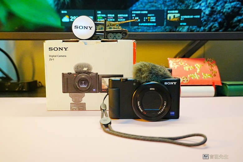 【盲狙先生傳124】SONY ZV-1 & ZV-1M2 | ❤️旅人的觀景小列車❤️ 輕巧方便的旅拍\生活紀錄vLog機，只能二選一你的決定?