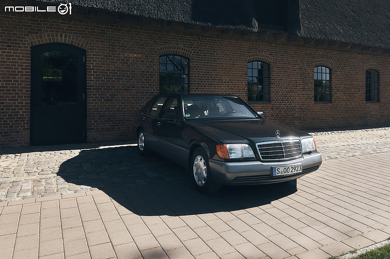 經典試駕|Mercedes-Benz W140 600 SEL,12缸大水牛的無窮魅力!