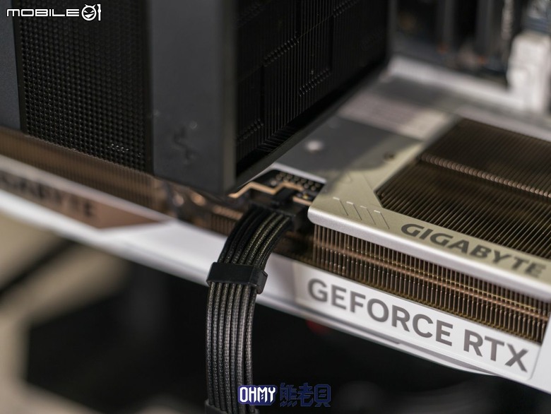 GPU Safeguard+ 預判風險,發生前攔截!微星 MPG Ai1600TS PCIE5 全模組化電源