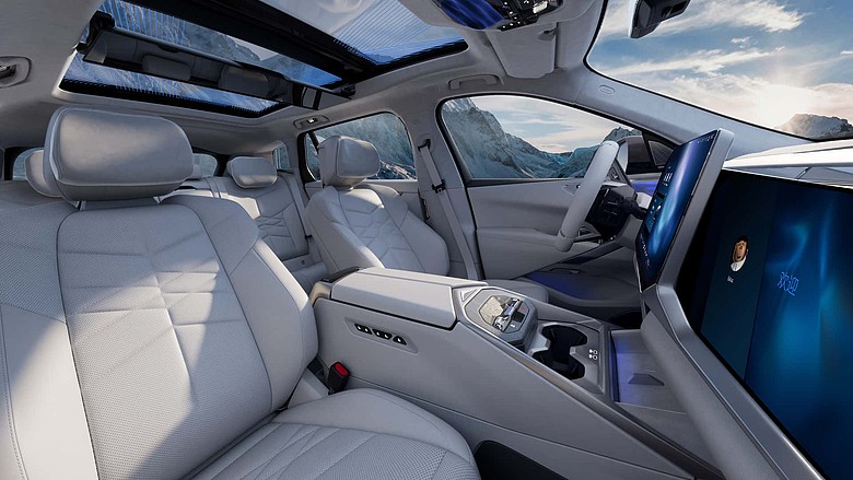 BMW發表X5/iX5長軸版