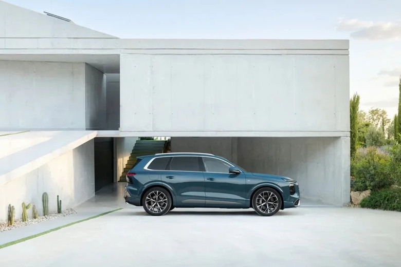 Audi Q7 美規售價漲性能旗艦 SQ7 逼近 10 萬美元大關！