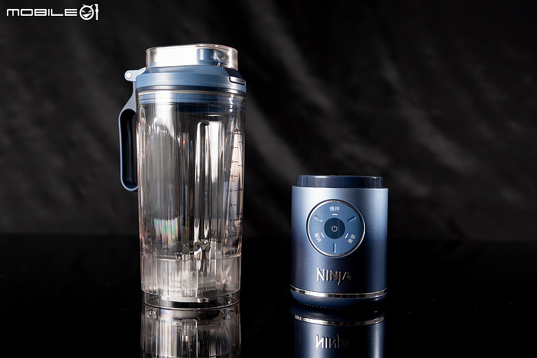 Ninja Blast Max 無線調理機｜650ml 大容量、無線碎冰，果昔走到哪打到哪