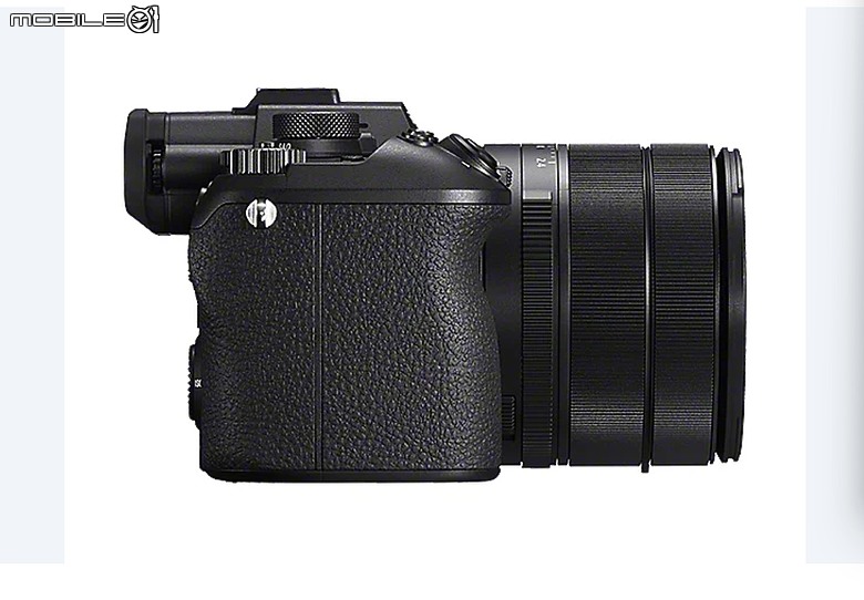 Sony Cyber-shot DSC-RX10M5 正式發表|延續 25x 光變、升級 30fps 連拍與 Z 電池