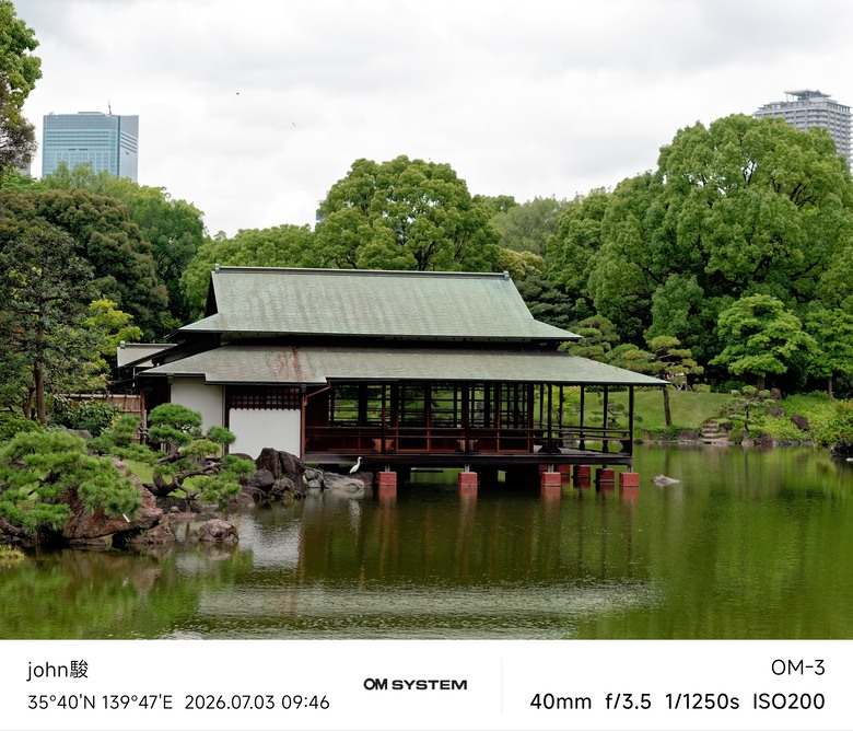 再看一次東京第一日(清澄庭園、藍瓶咖啡、OMSYSTEM PLAZA、炸牛排元村、東京鐵塔)(OM SYSTEM OM-1II、OM-3、OM-5II、TG-7)