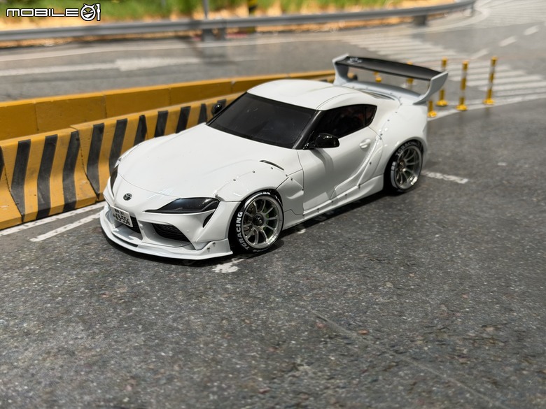 點我看大圖 【遙控模型】體驗極致奢華 Toyota GR Supra A90 Rocket Bunny/Pandem V2 - LSD Mono