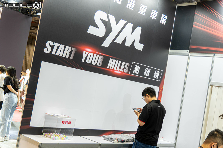 點我看大圖 SYM 二代 JET SL+ 158 國際重展場正式亮相,超多購車禮等你來選購