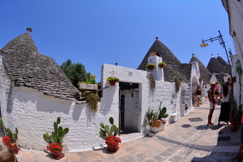 意大利🇮🇹南部之旅第四天 - Alberobello 阿爾貝羅貝洛Trulli蘑菇村🍄