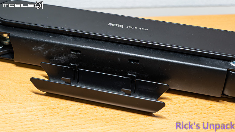 點我看大圖 【開箱】減少螢幕占用桌面空間 | BenQ ERGO ARM BSH01 & BSL01