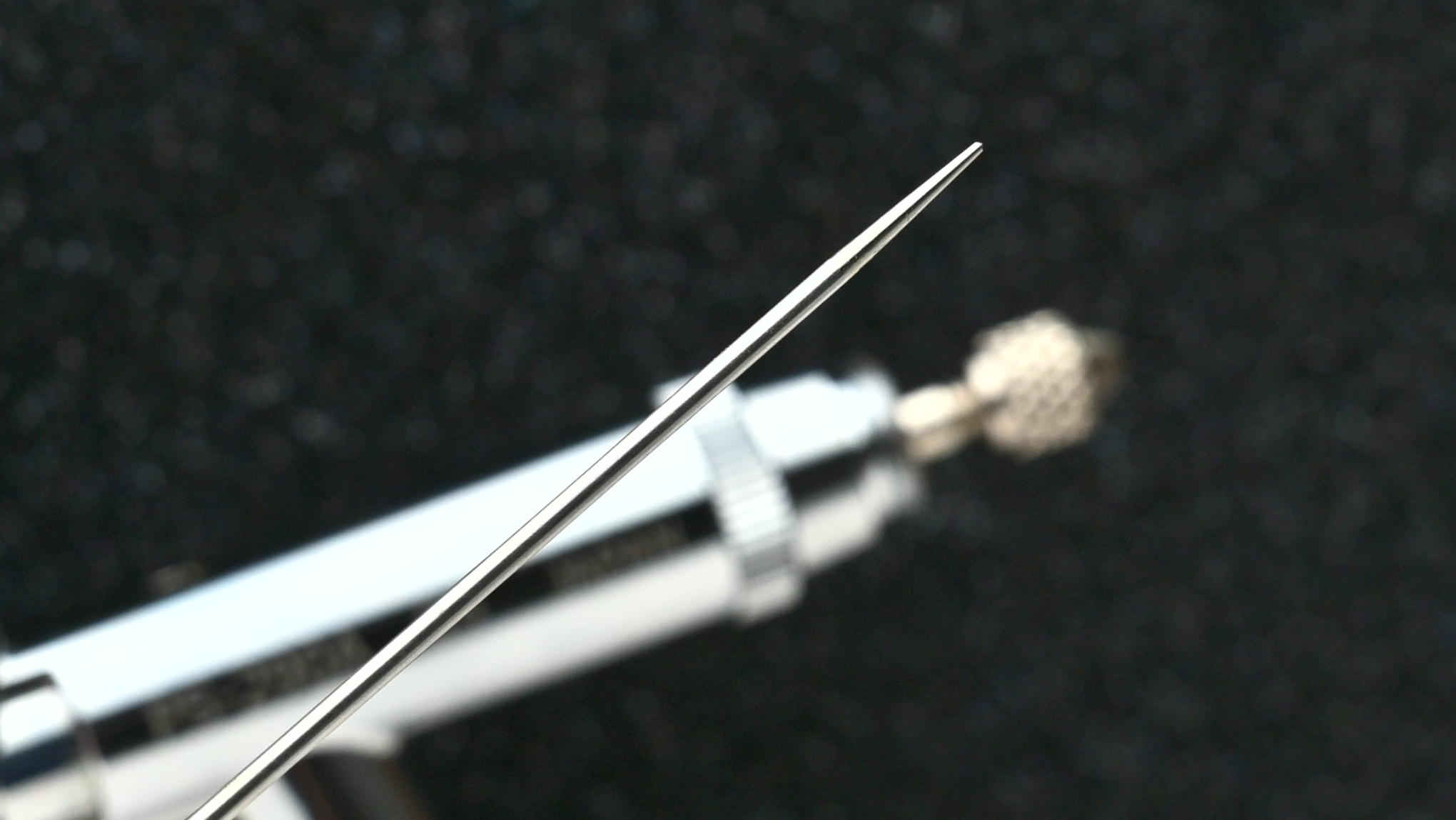 【開箱】再見黑曼巴！繼承戰友的握把，大面積神兵 GSI PS290 0.5mm 雙動噴筆開箱介紹