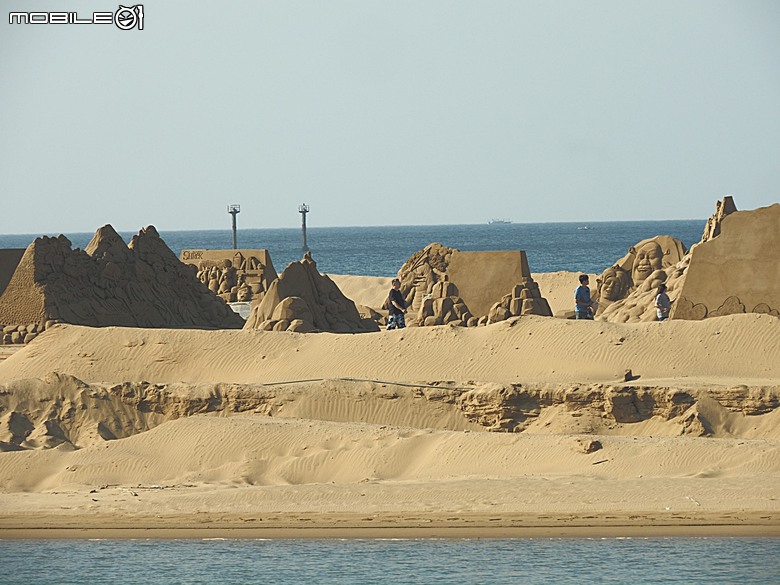 沙灘皮克敏探索之新北市篇 — 萬里海水浴場、金山中角、貢寮福隆海水浴場、石門白沙灣、三芝淺水灣、淡水沙崙、淡江大橋,還有Bossa Nova巴莎諾瓦海景餐廳與依海廚房之吃吃喝喝