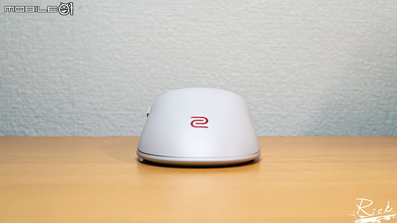 點我看大圖 【開箱】ZOWIE全新塗層與配色嘗試 | ZOWIE FK1-DW & ZOWIE ZA12-DW
