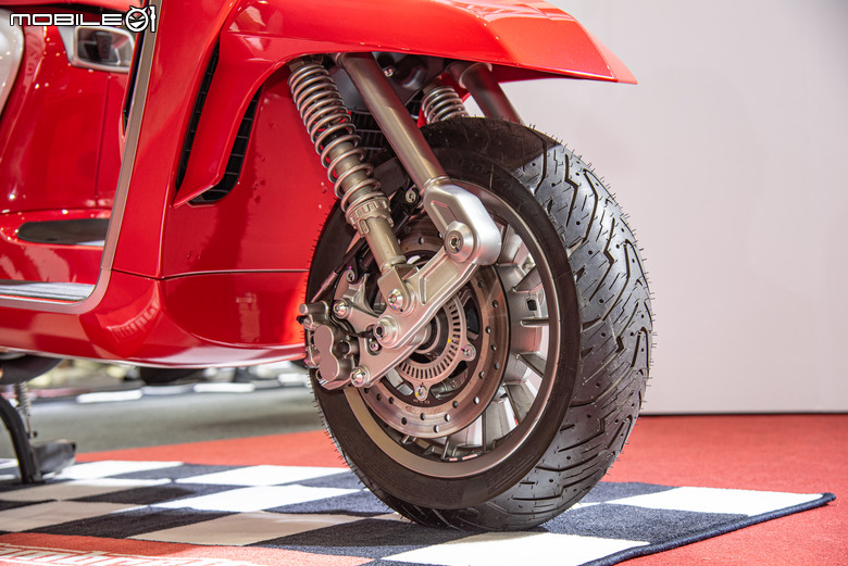 Lambretta G350、J200車展正式發表！展期預購32.8萬、17.8萬元！