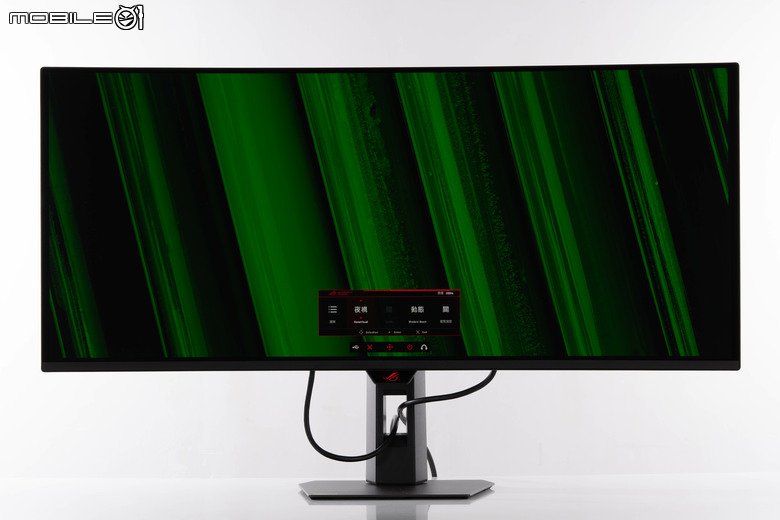 點我看大圖 ROG STRIX OLED XG34WCDMS 電競螢幕開箱實測 34 吋寬曲面與 280Hz 高更新率帶來流暢沉浸感受