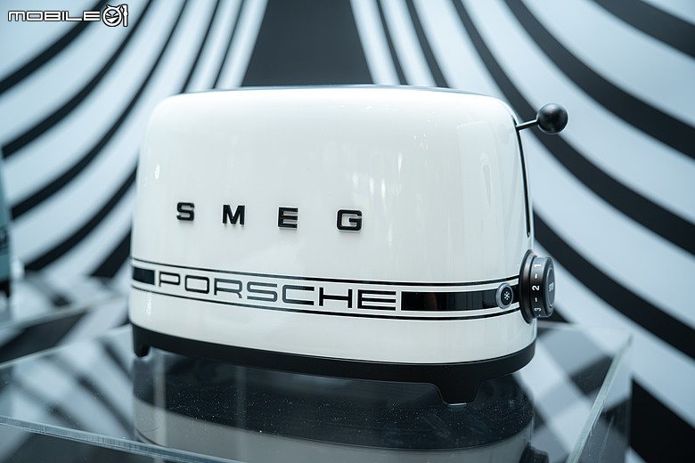 Porsche x SMEG 聯名家電登場！把 917 賽車傳奇搬進廚房，限量冰箱、咖啡機正式登台
