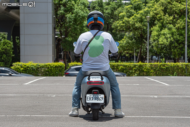 Gogoro Luna試駕報告｜三段動力模式更好用，動態表現更柔和