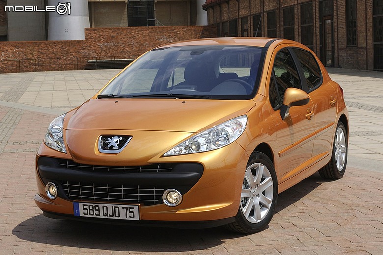 Peugeot 208 小改款試駕|不只賣浪漫情懷,更要用豐富內涵留住你的愛!