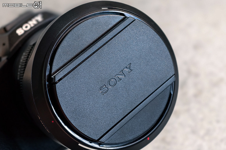 Sony Cyber-shot DSC-RX10M5 評測報告|注入 α 靈魂、一機走天下的長焦怪獸!