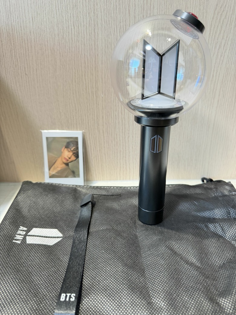 終於搶到了!💜 BTS Official Light Stick Ver.4 開箱|11月演唱會前最期待收到的包裹
