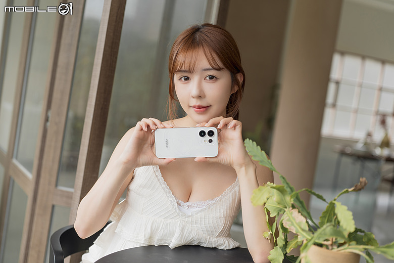 OPPO Reno16 5G|動態照片創意升級,電子泡泡鏡打造潮拍新體驗!