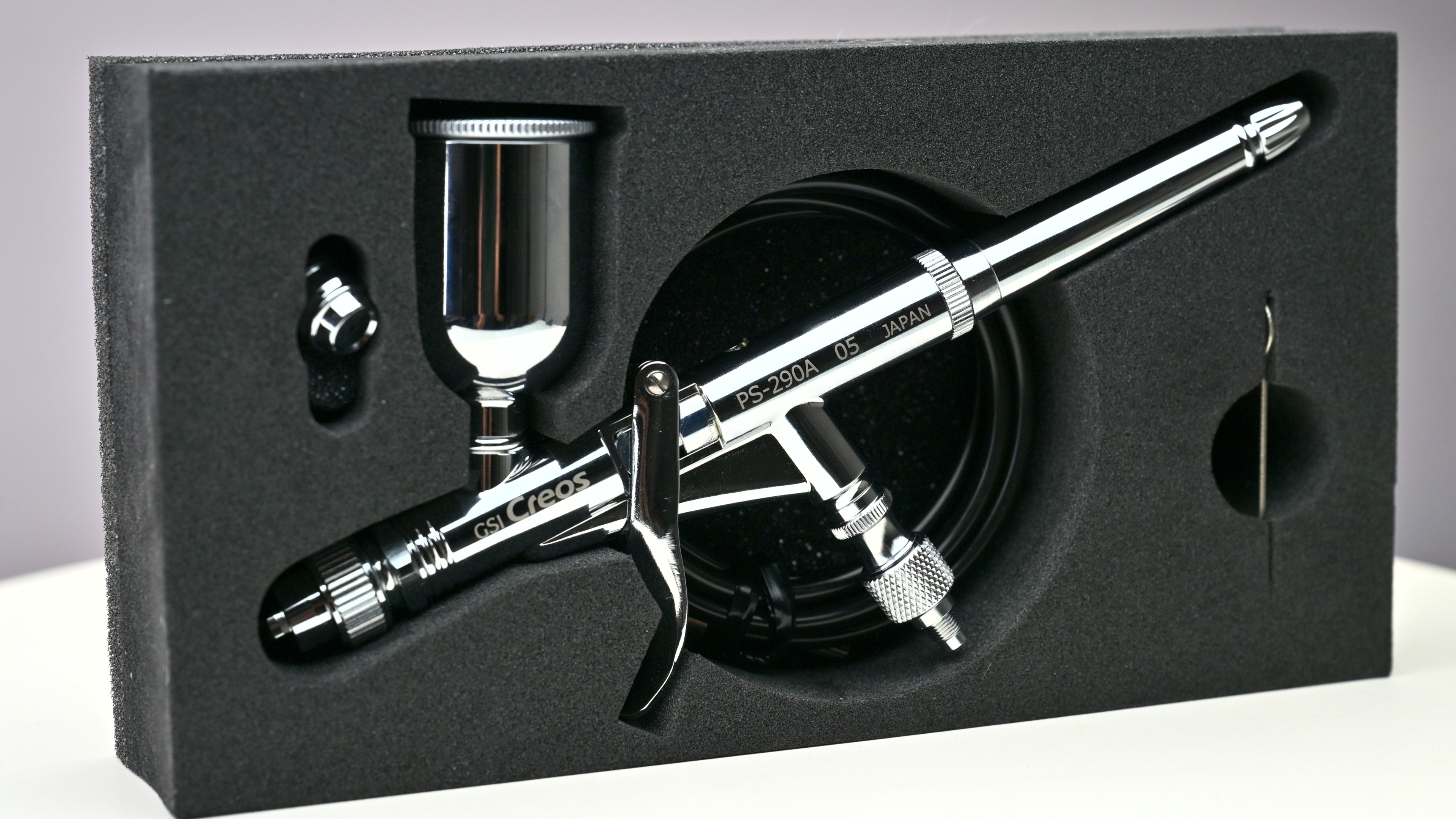 【開箱】再見黑曼巴！繼承戰友的握把，大面積神兵 GSI PS290 0.5mm 雙動噴筆開箱介紹